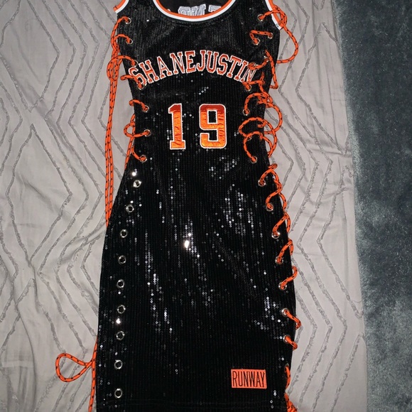 Shane Justin Legendary jersey dress - Picture 2 of 4